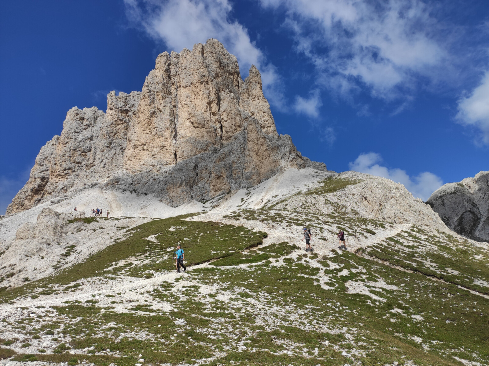 Escursione guidata: Giro intorno alle Torri delle Cigolade